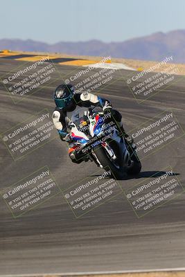 media/Dec-15-2023-Apex Assassins (Fri) [[91f19fb1c7]]/Trackday 2/Session 3 (Turns 9 and 10)/